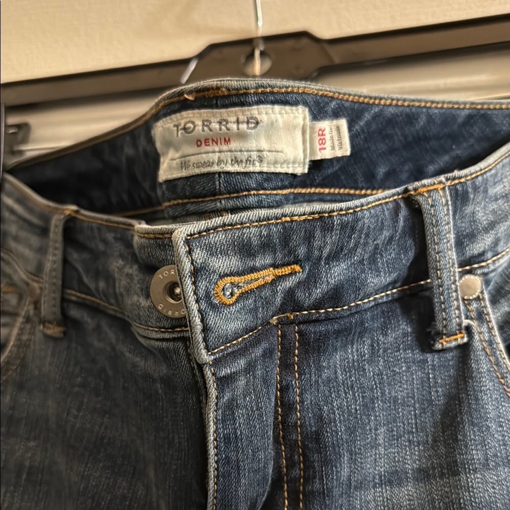Torrid Blue Denim Jeans (Patchwork) Style - image 2